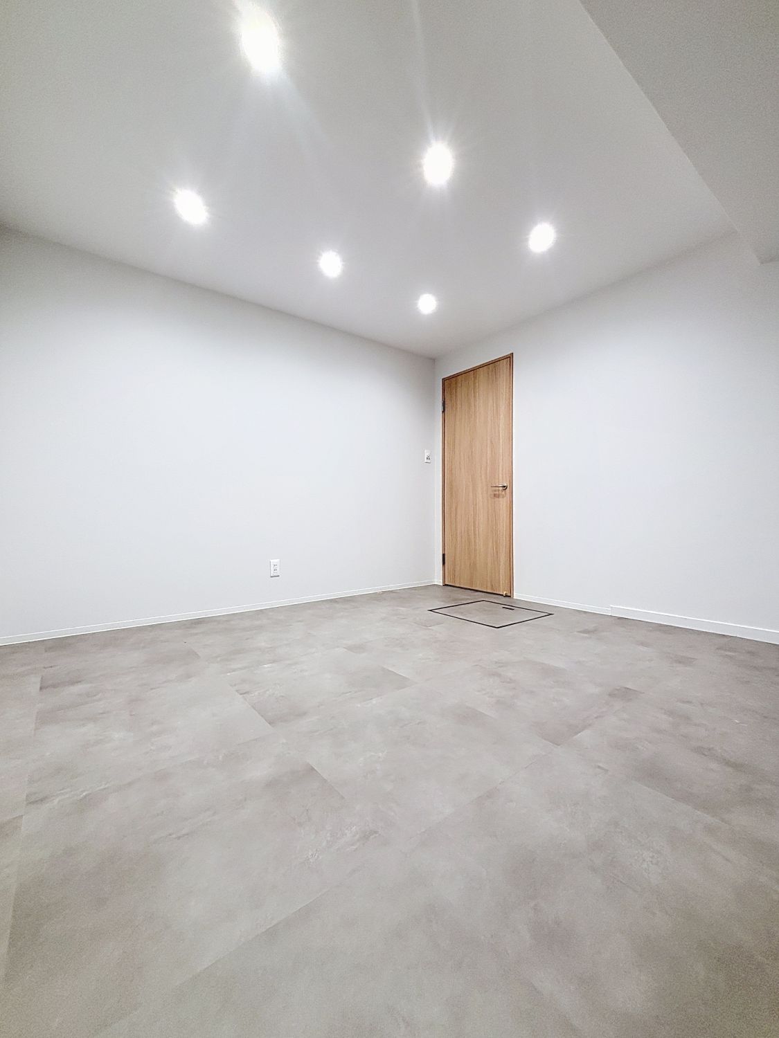 <br />
<b>Warning</b>:  Illegal string offset 'alt' in <b>/home/kabu-sakata/www/kabu-sakata.jp3/hiroshima/wp-content/themes/sakata-hiroshima/single-gallery.php</b> on line <b>62</b><br />
h